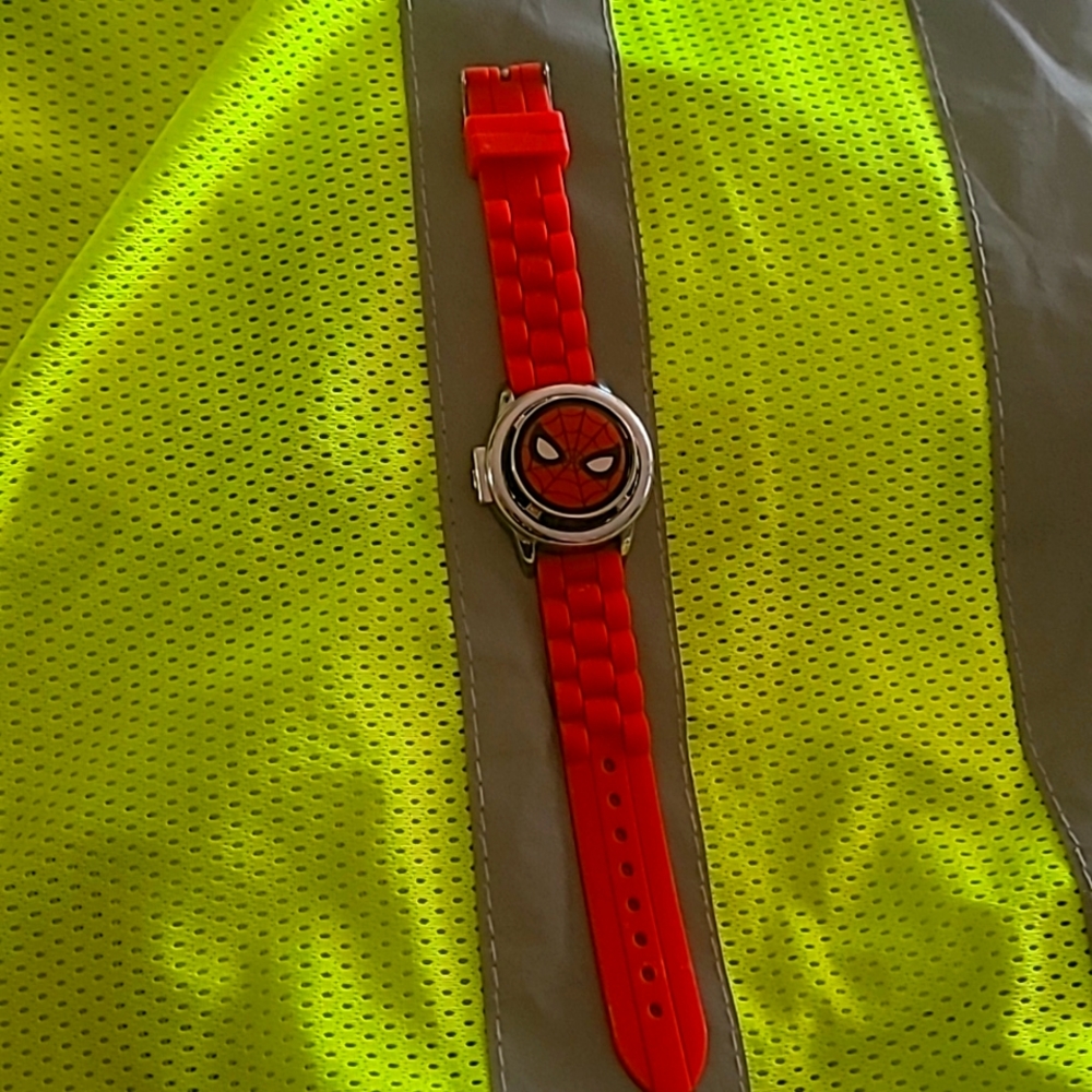 Marvel Watch Spider-Man Spinner Adult Flip Cover Silicone Wristband